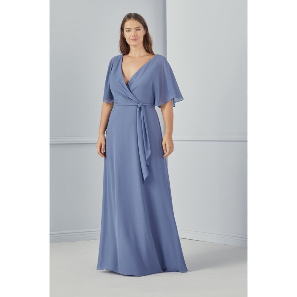 Long Chiffon Bridesmaids Dress With Split Elbow Sleeve. Amsale French Blue - Picture 7 of 12